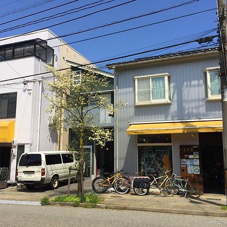 Toolate Guesthouse Toyama Station Eksteriør billede