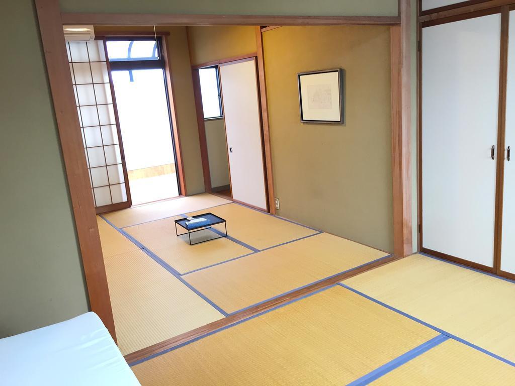 Toolate Guesthouse Toyama Station Eksteriør billede
